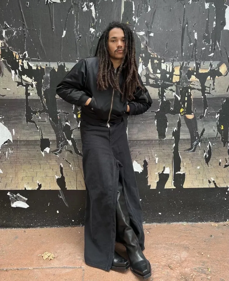 Shrunk Boxy Nylon Bomber Jacket — photo 3