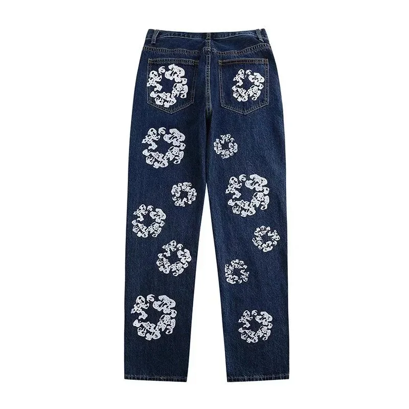 High Street Jeans — Photo 15