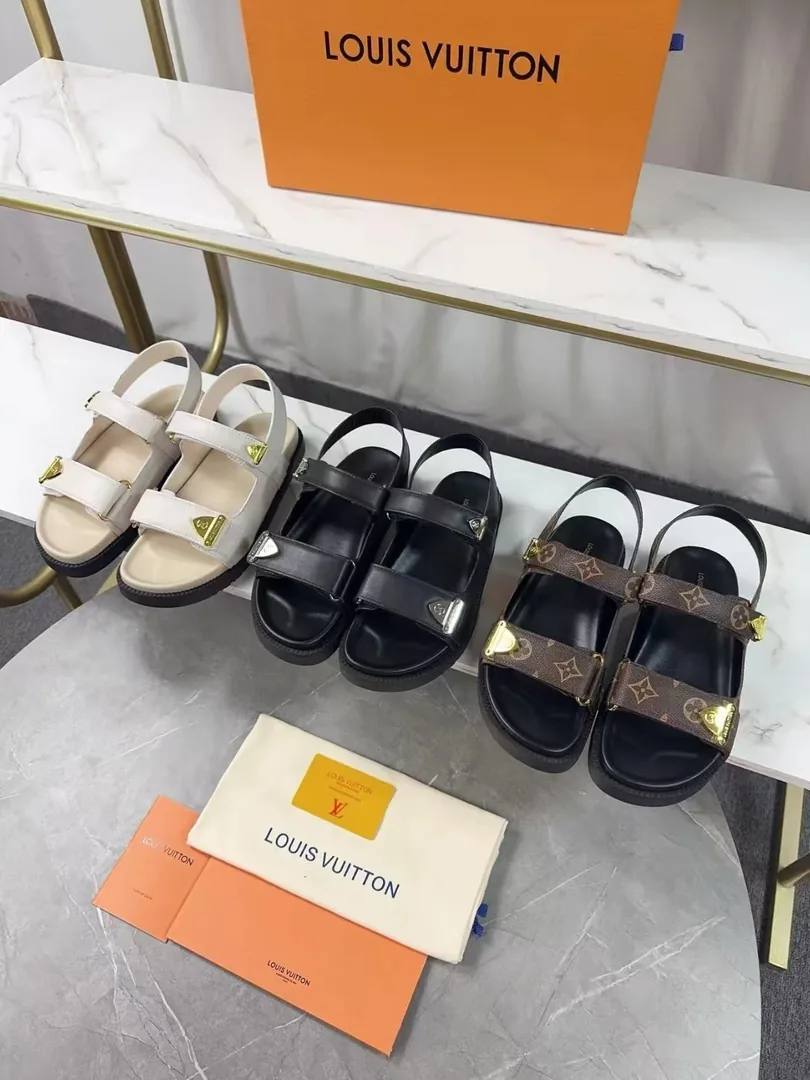 Leather Slides — photo 6