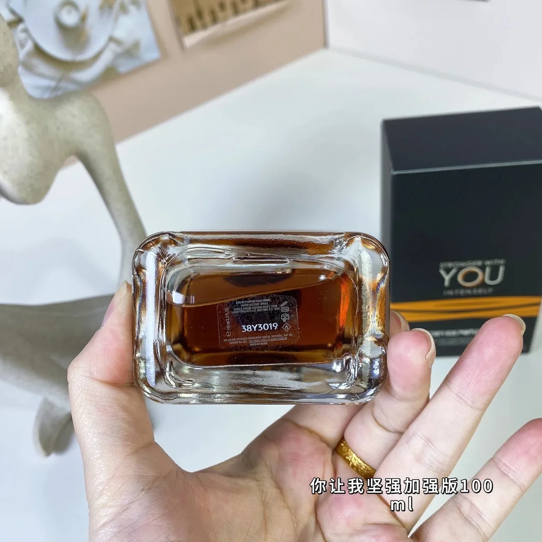 Perfume — Photo 8