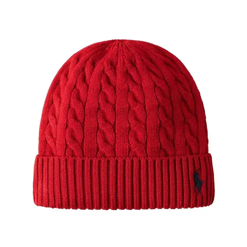 Wool Knit Beanie And Scarf — Photo 4