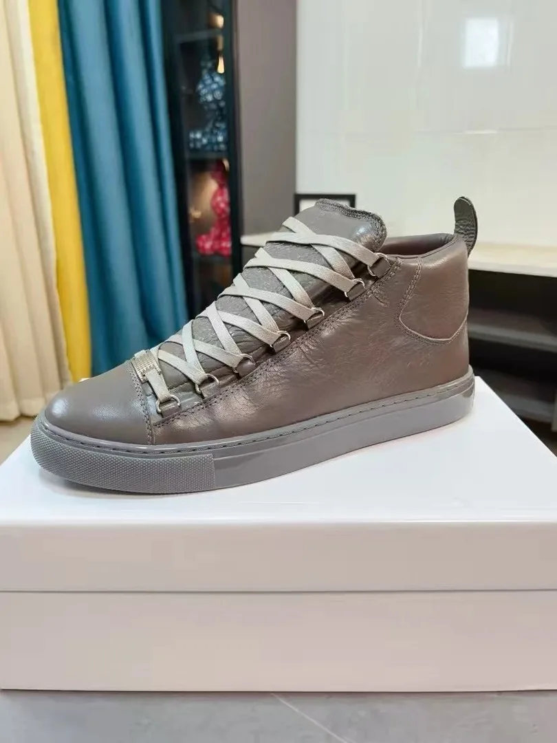 Balenciaga Arena Black Leather Sneakers — Photo 10