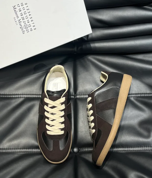 Maison Margiela Replica Beige Low-Top Skate Shoes — Photo 4