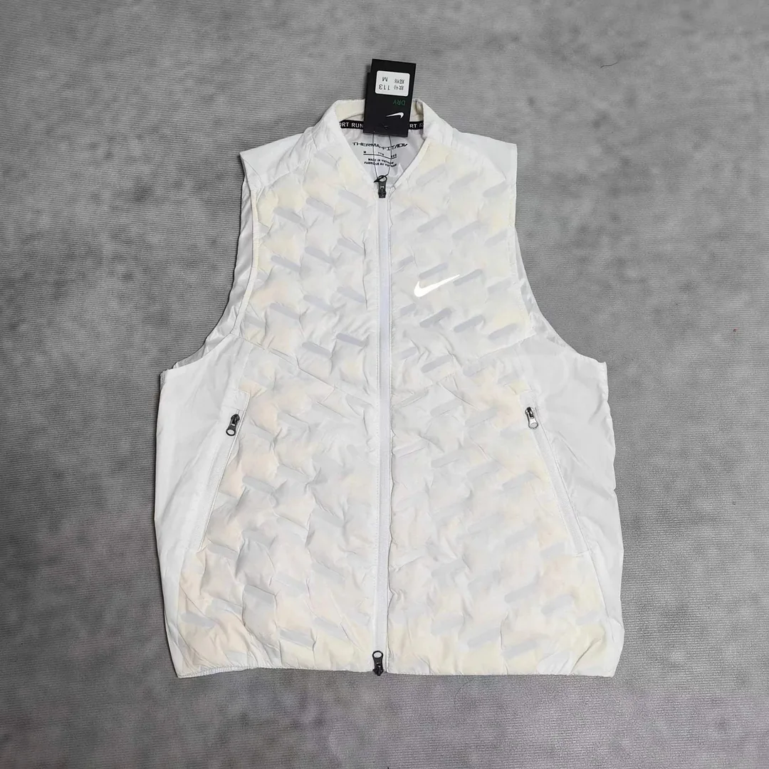Lightweight Down Vest — Photo 13