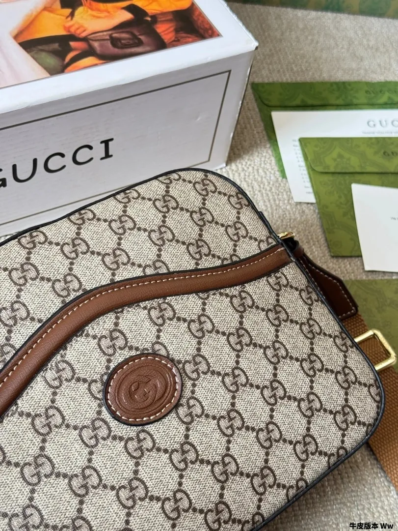 Gucci Messenger Bag — QC