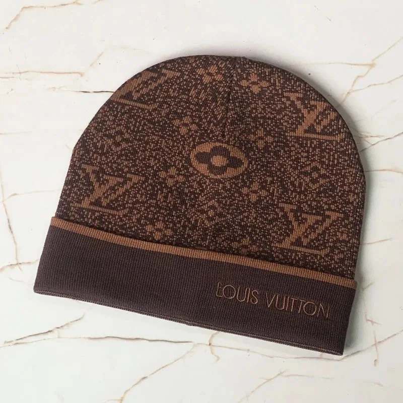 Gucci GG Monogram Knit Beanie Collection — photo 11
