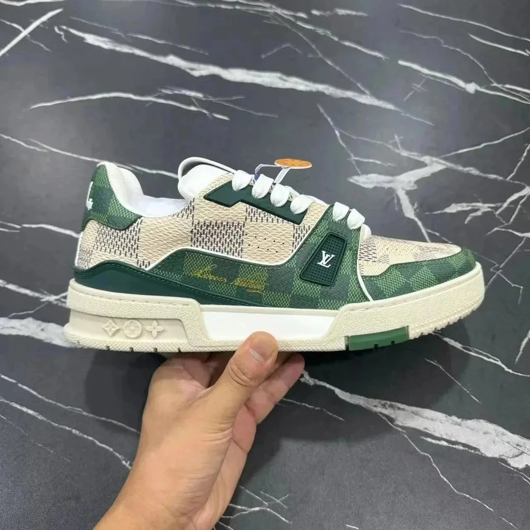 Louis Vuitton LV Trainer White Custom Trainers — Photo 4