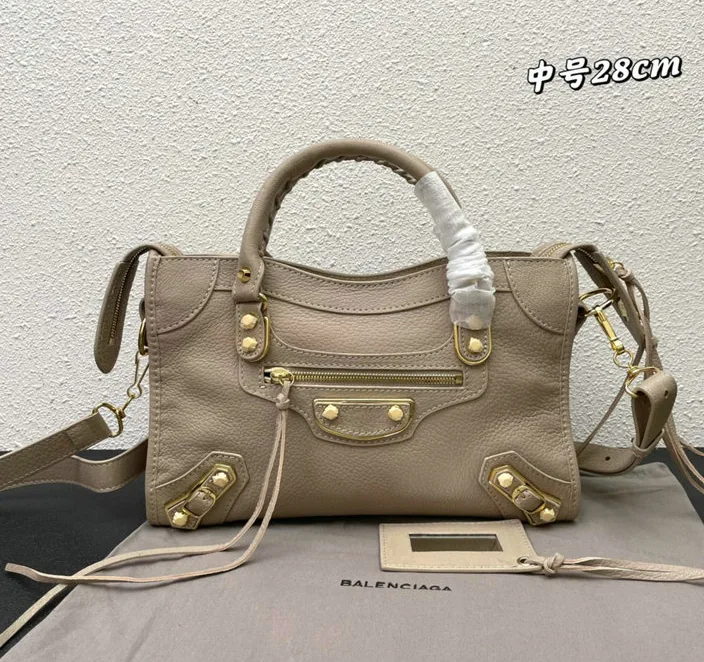 Balenciaga Leather Handbag — photo 7