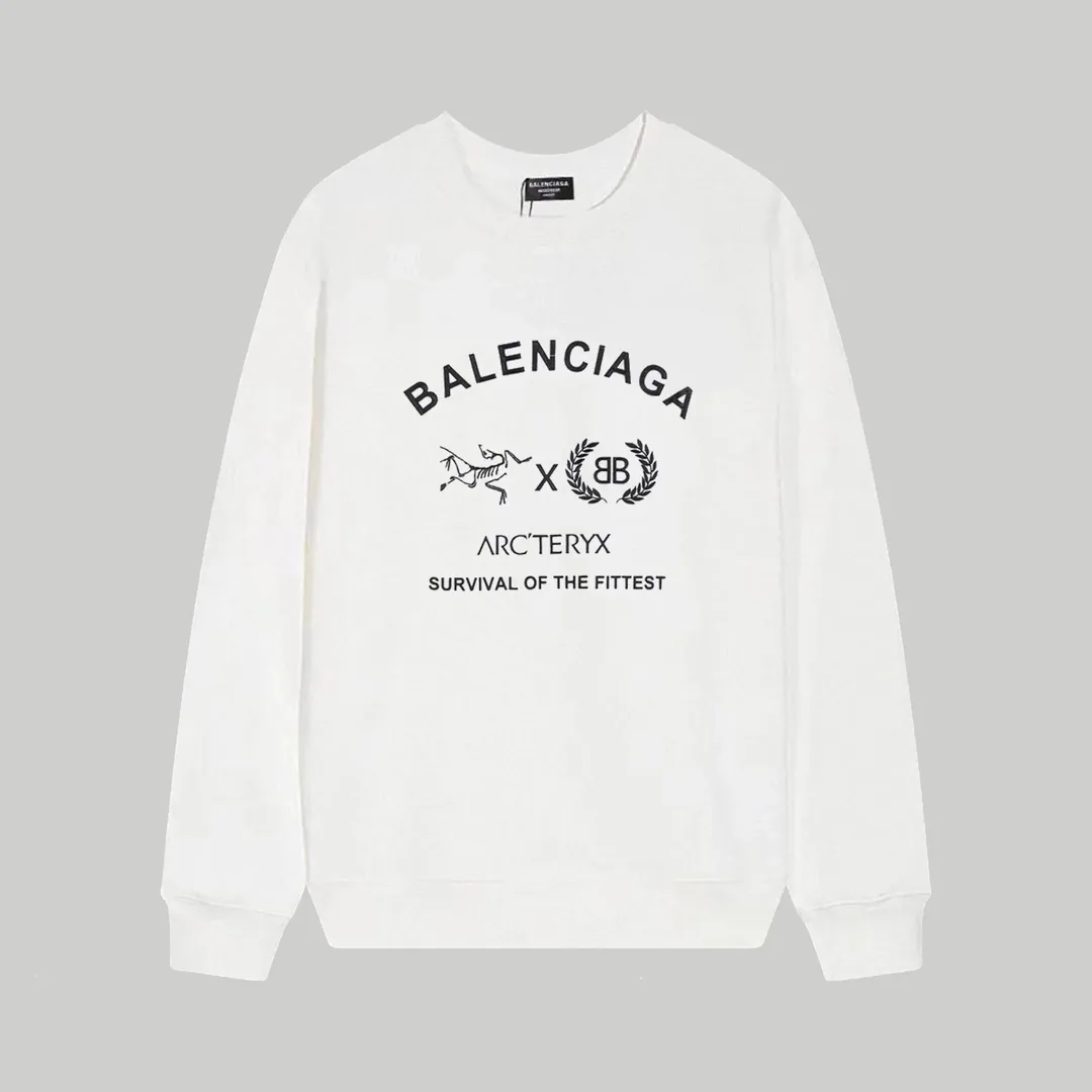 Long-Sleeve Tee — Photo 6