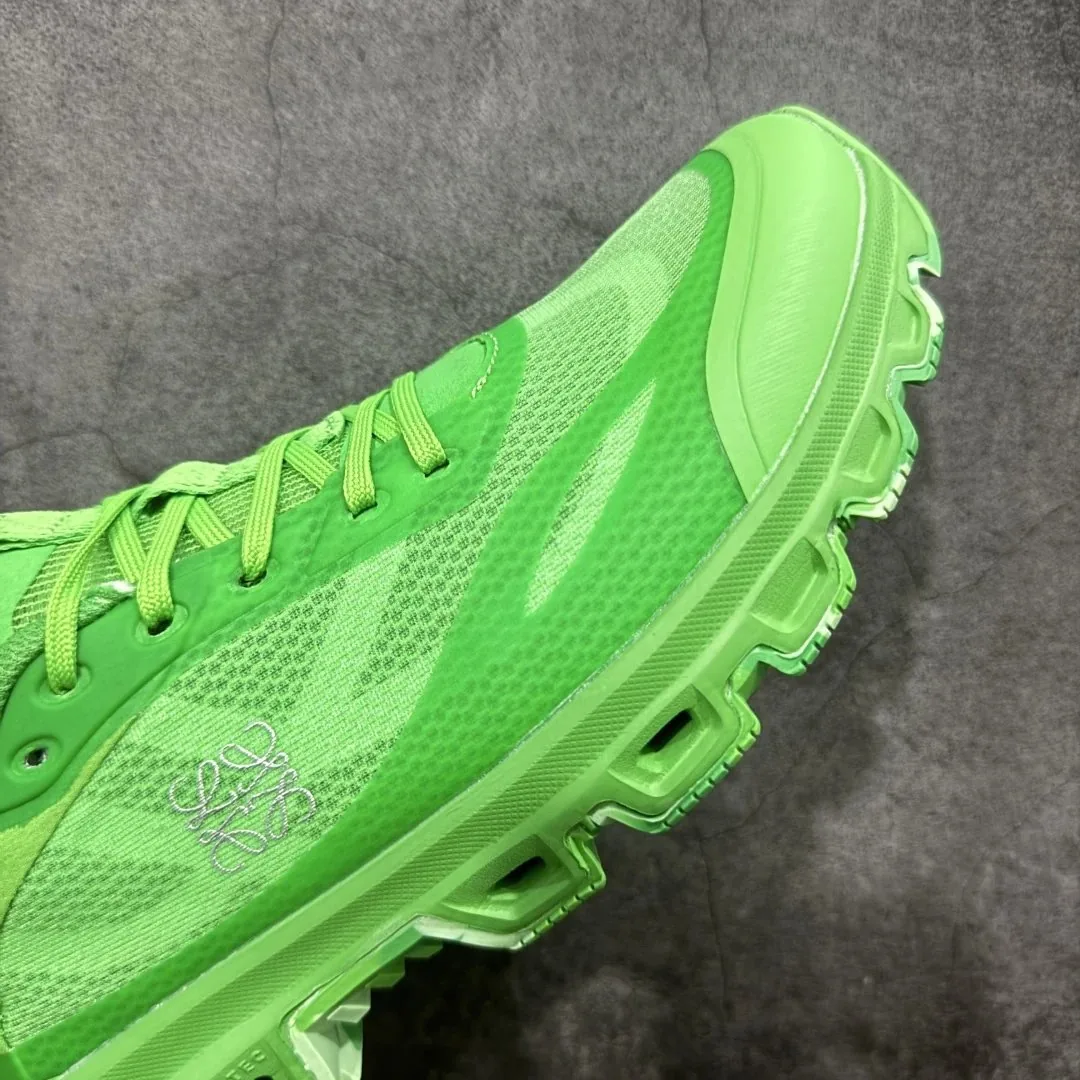 On Cloudventure Trail Running Shoes — photo 8