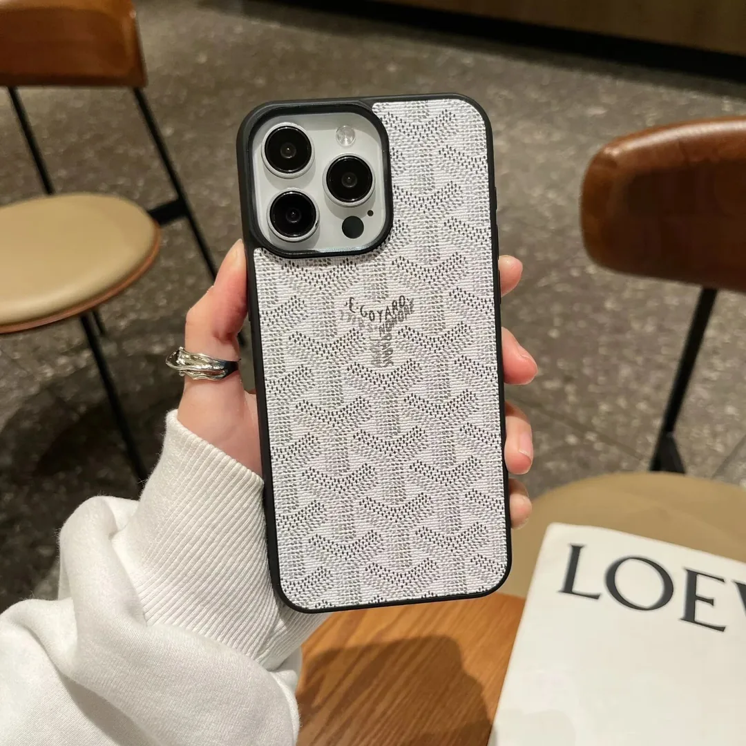Street Style Phone Case — Photo 7