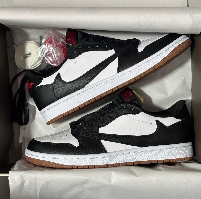 Air Jordan 1 Travis Scott Camo — Photo 5