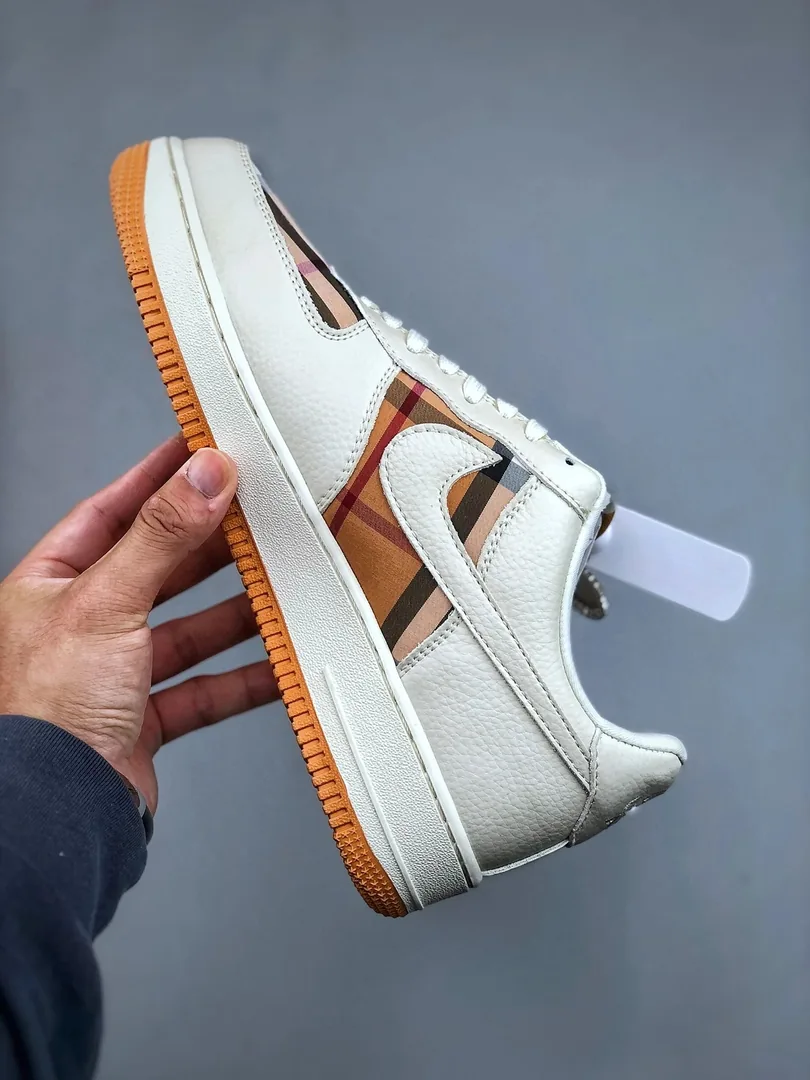 Nike Air Force 1 '07 Low Collaboration — photo 4