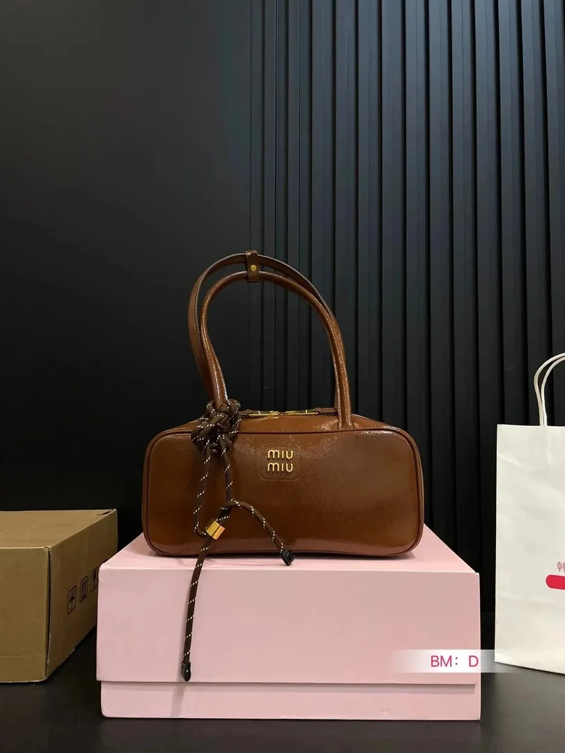 Bag Collection — QC