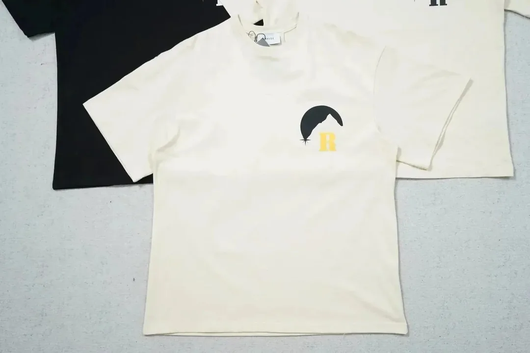 Rhude Graphic Print T-Shirt Collection — Photo 13