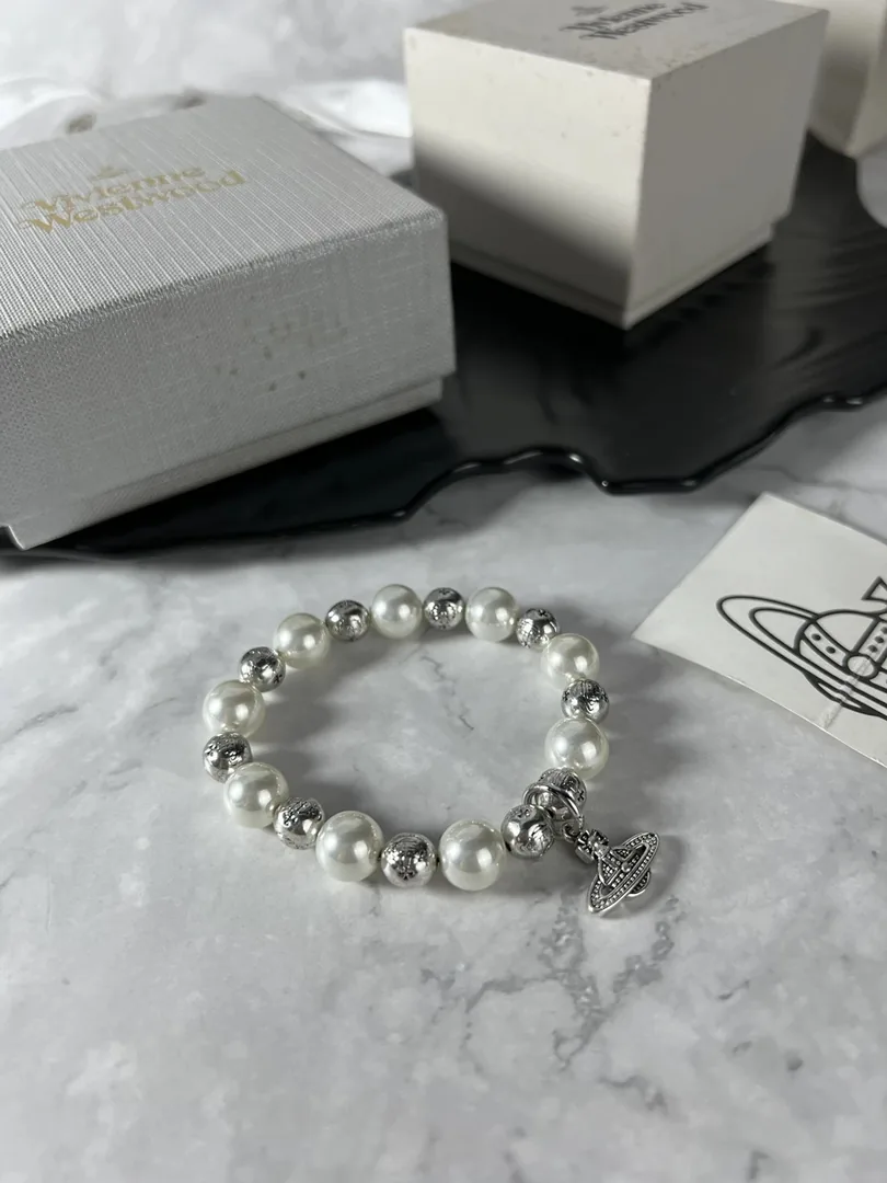 Vivienne Westwood Pearl Bracelet — photo 2