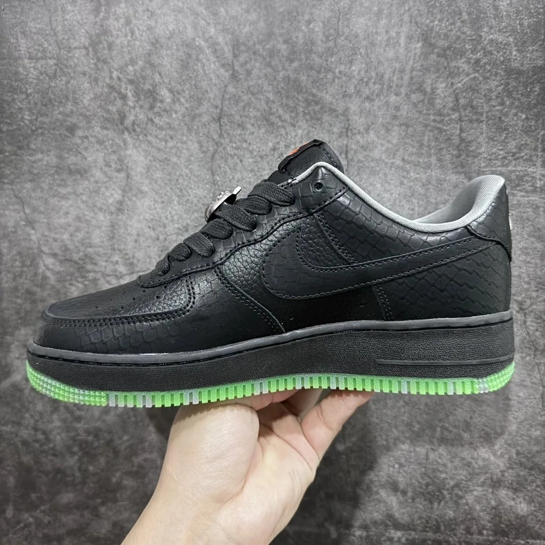 Air Jordan 1 Halloween Black — QC