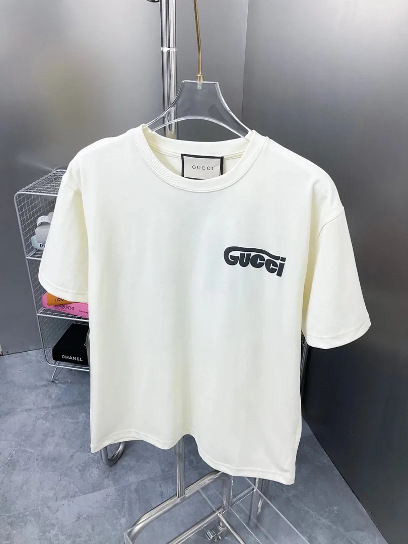 Short-Sleeve Tee — Photo 13