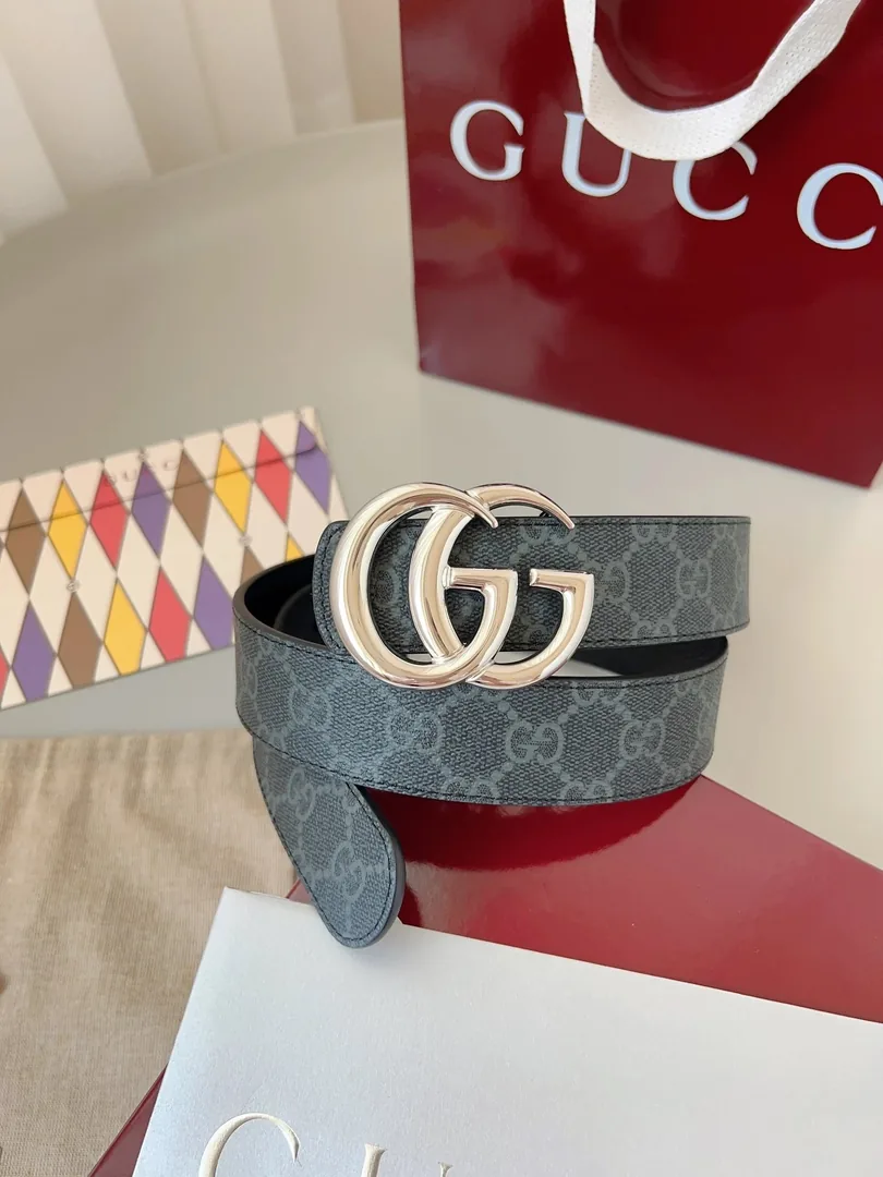 Gucci GG Supreme Double G Buckle Belt — Photo 12