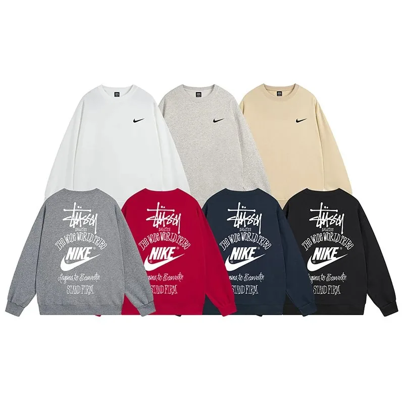 Fleece Pullover Sweatshirt — Zdjęcie 2