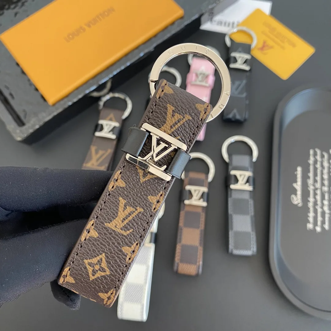 Keychain Collection — Photo 15