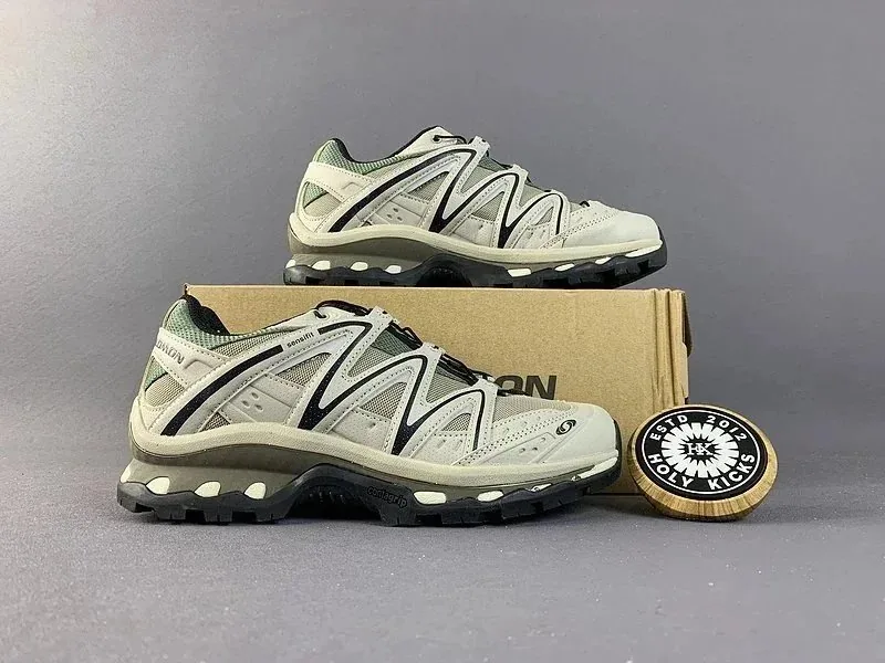 Salomon XT-6 Brown Lace-Up Trainers — Photo 7