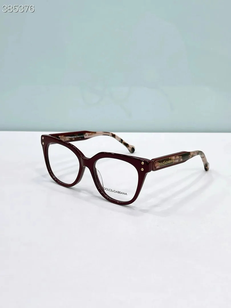 Tinted Lens Sunglasses — Photo 7