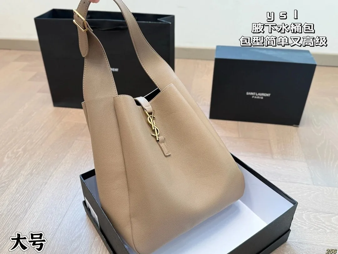 Saint Laurent Hobo Bucket Bag — Photo 15