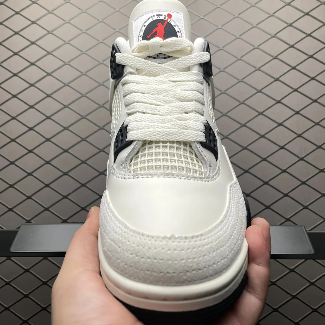 Air Jordan 4 Flight Club — photo 9