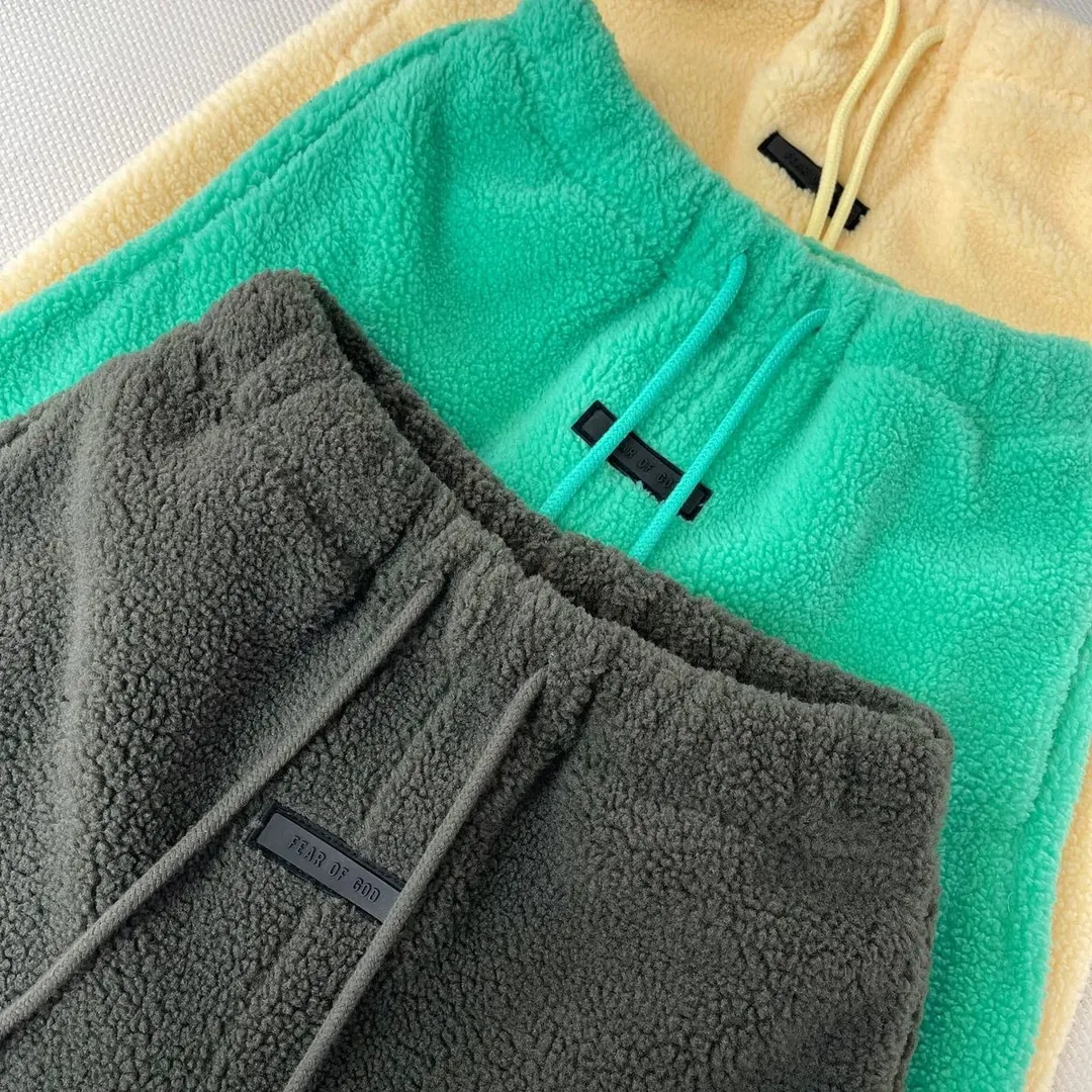 Fear of God Essentials Fleece Sweatshirt Pants Set — QC