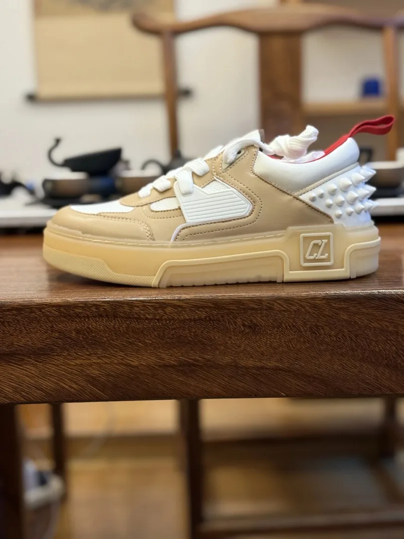 Christian Louboutin Astroloubi Grey High-Top Sneakers — Photo 4