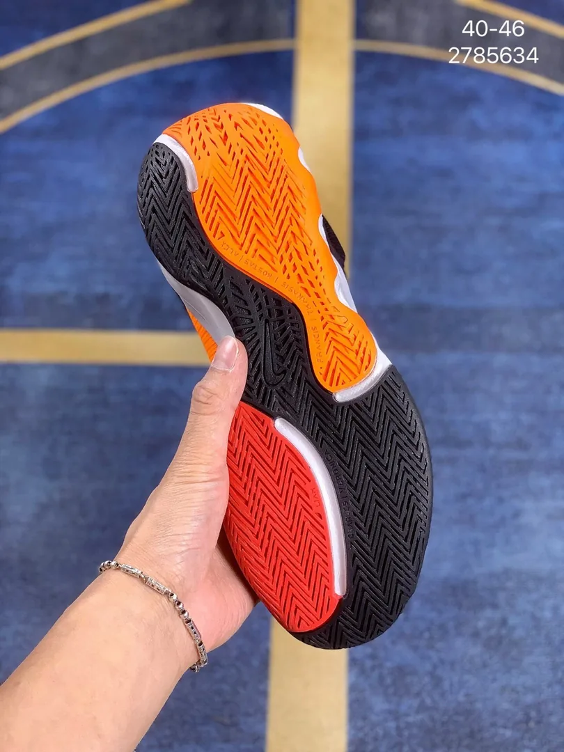 Nike Giannis Immortality Basketball Shoes — Photo 15
