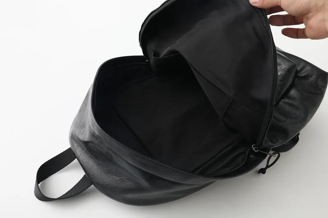 Balenciaga Logo Waxed Leather Backpack — photo 8