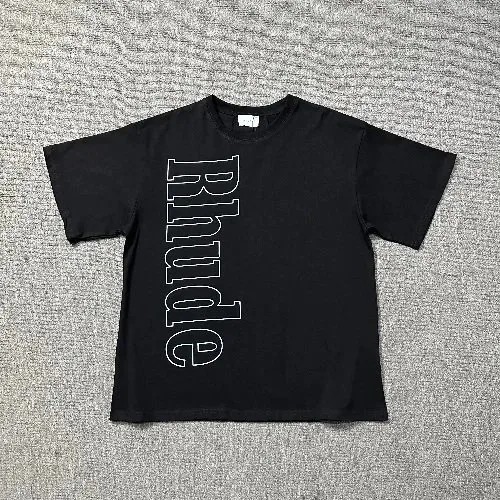 American T-Shirt — Photo 14
