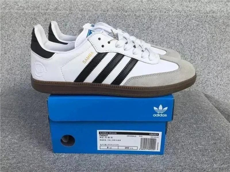 Adidas Campus 00s Green Lace-Up Sneakers — Photo 12