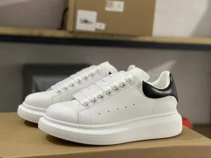 Alexander McQueen Oversized Sneaker White Sneakers — photo 6