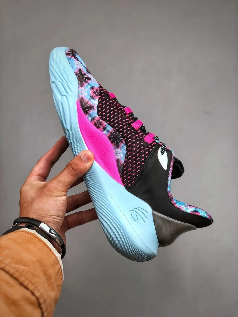 Under Armour Curry 11 Pink — QC