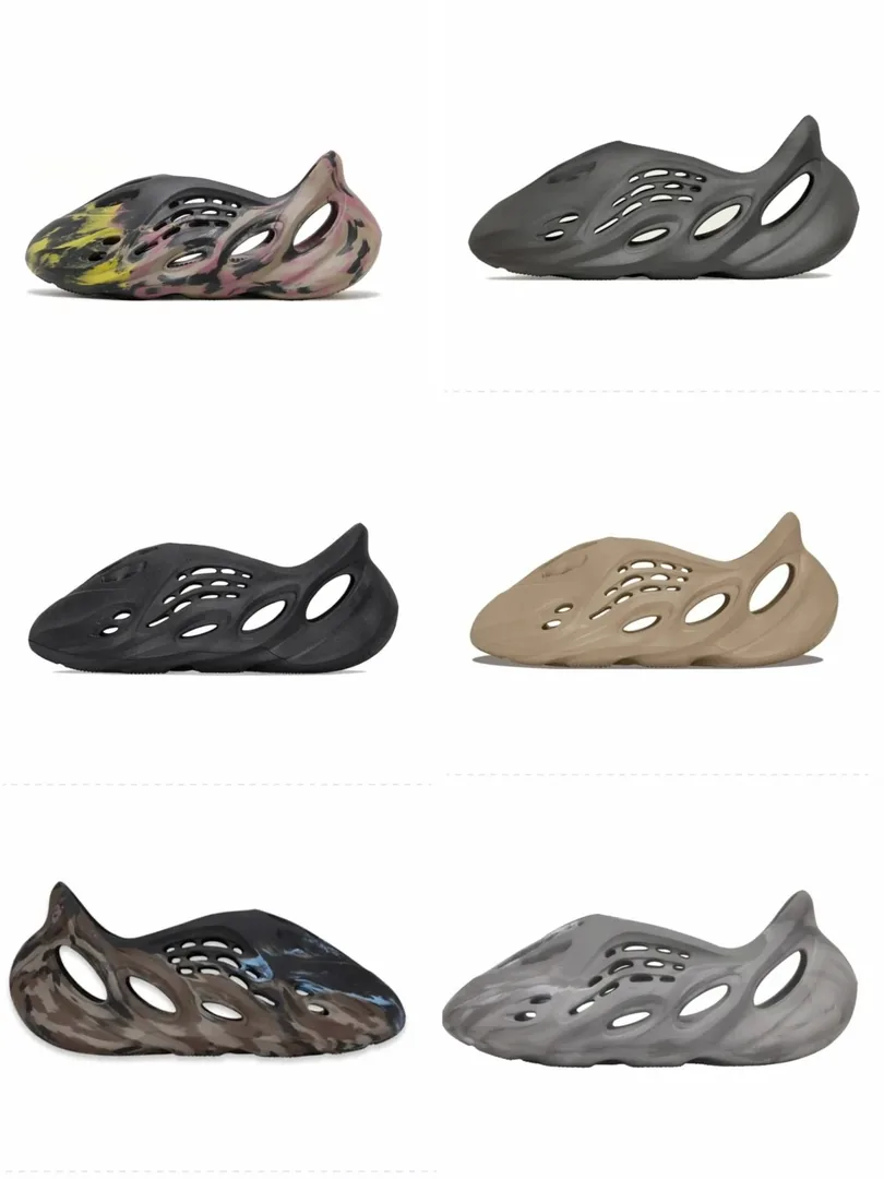 Yeezy Foam Runner Carbon