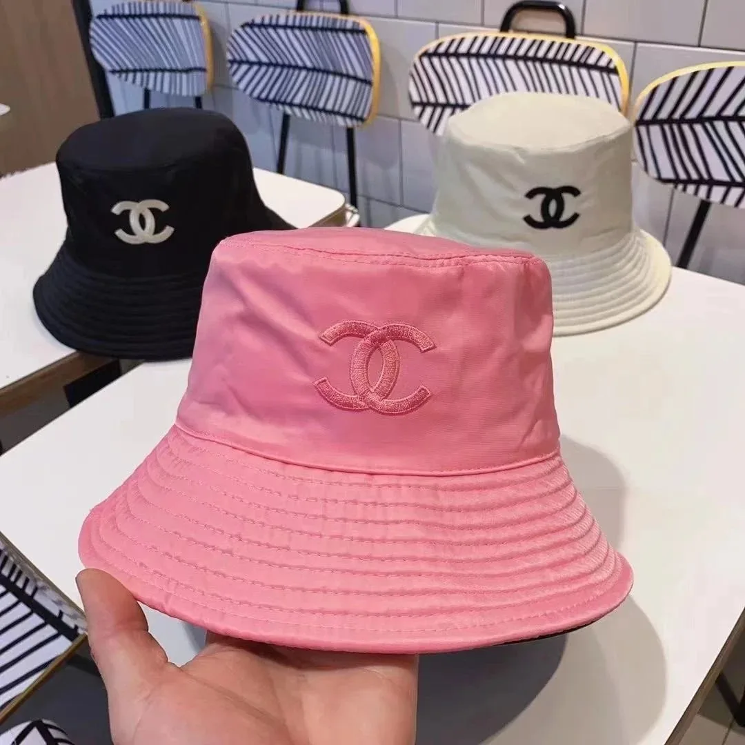 Embroidered Bucket Hat — QC