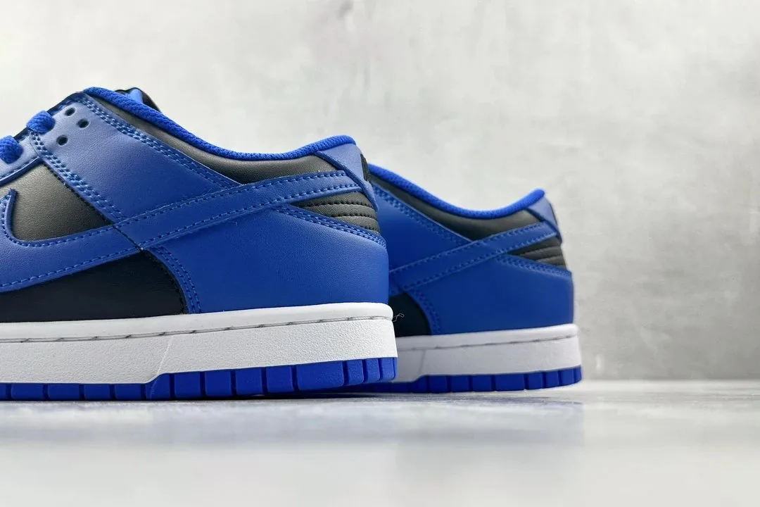 Nike Dunk Low Hyper Cobalt GS Royal Blue Sneakers — photo 8