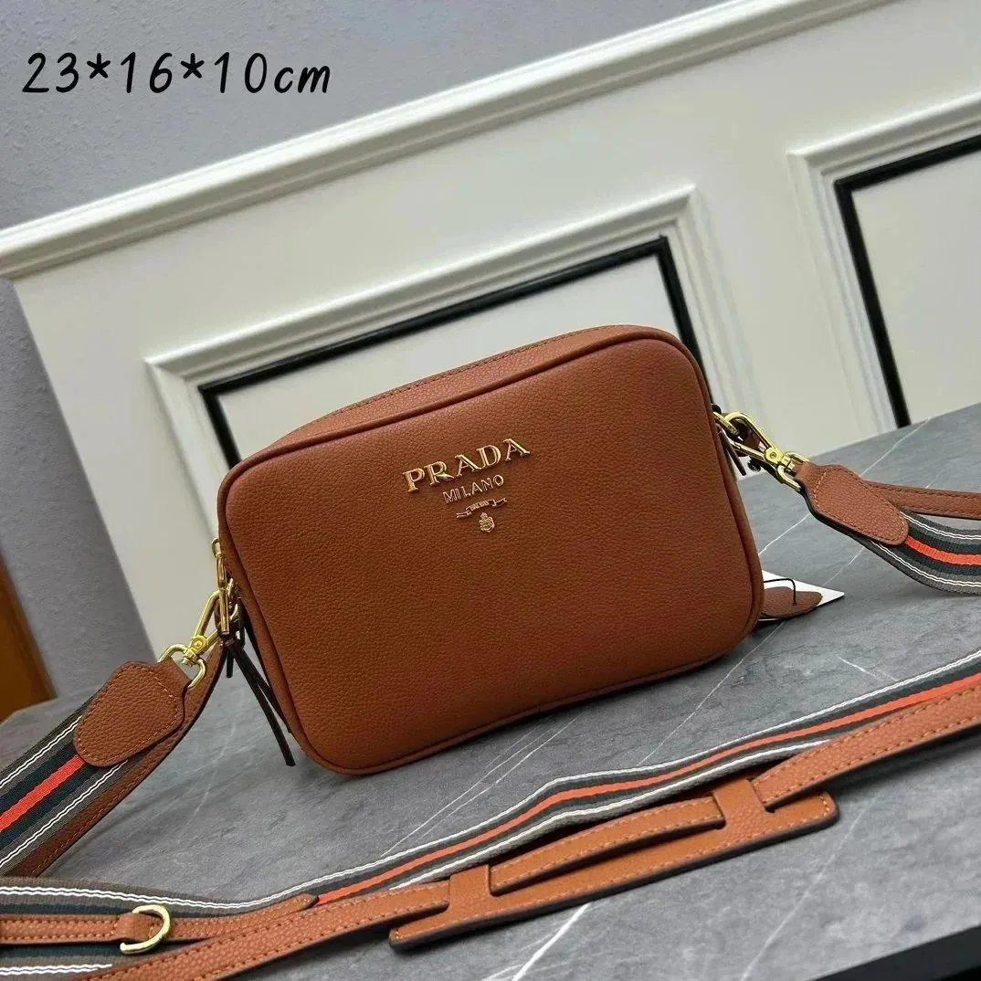 Shoulder Bag — QC