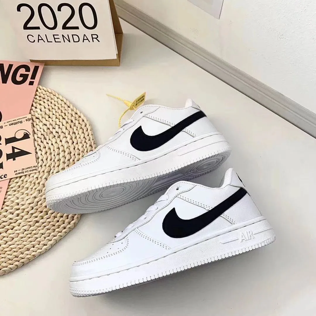 Nike Air Force 1 White — QC