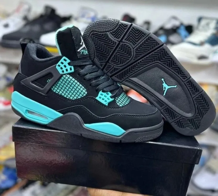 Tiffany & Co. X Air Jordan 4 — QC