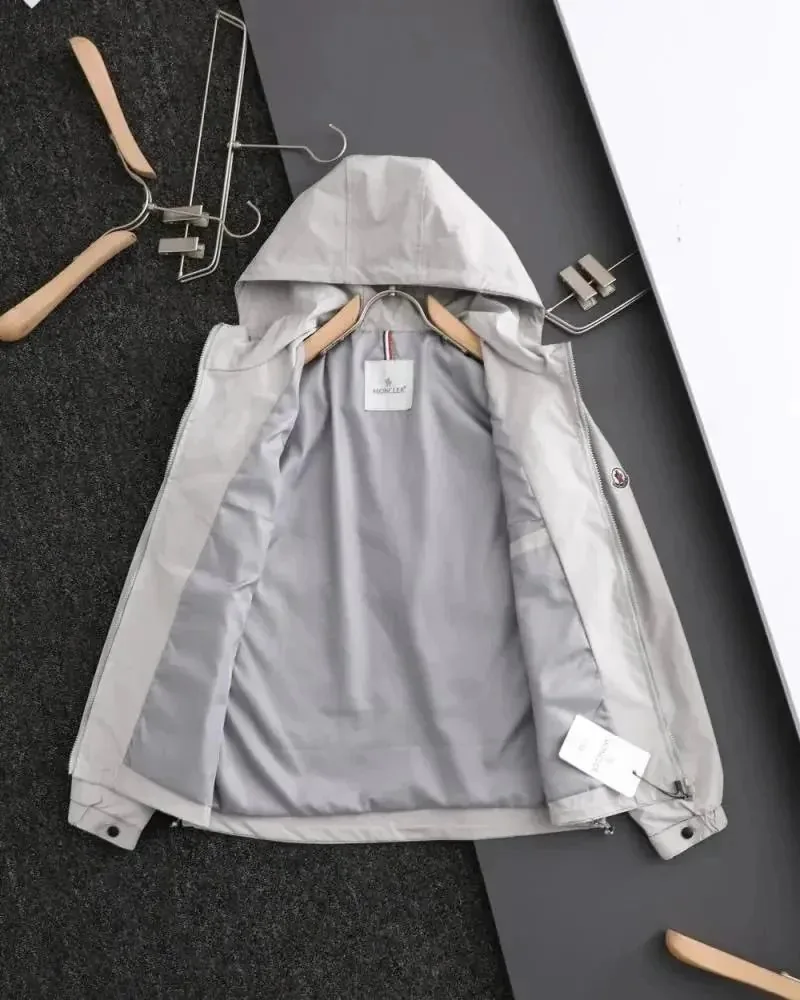 Moncler Logo Print Hooded Windbreaker — photo 4