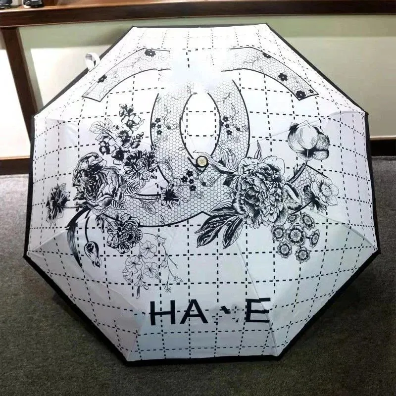 Chanel Umbrella — photo 4