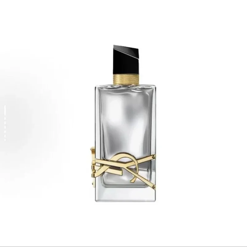 Perfume — Photo 3