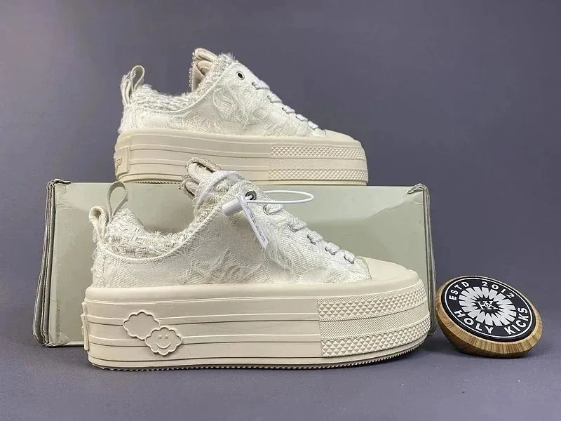 Chanel White Sport Sneakers — Photo 11