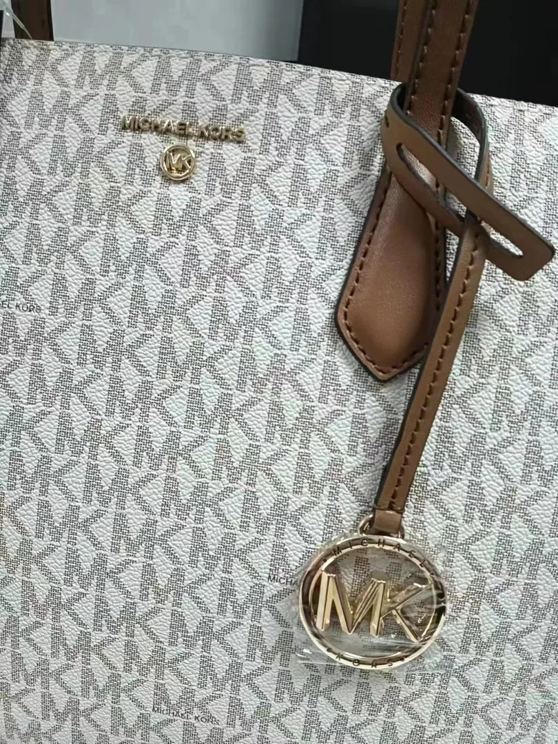 Michael Kors Leather Handbag — photo 6