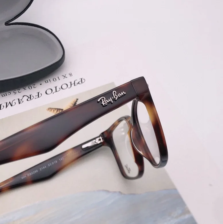 Ray-Ban Sunglasses — photo 3