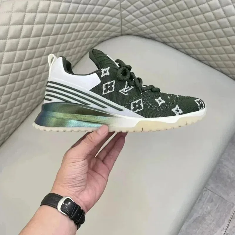 Louis Vuitton Run Away White Basic Sneakers — photo 7